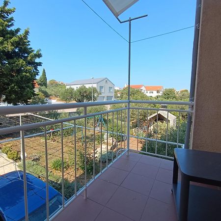 Apartmani Ramesa Murter Ngoại thất bức ảnh